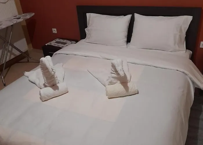 Mitrou Apartament *