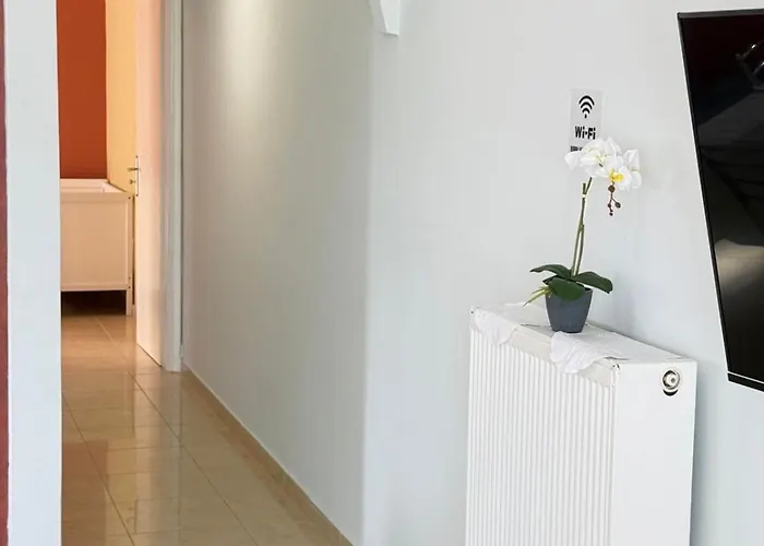 Mitrou Апартаменты *
