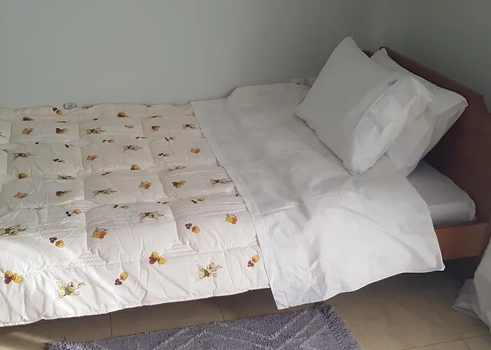 Mitrou Loutra Elenis